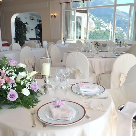 Belvedere 4* Конка-дей-Марини