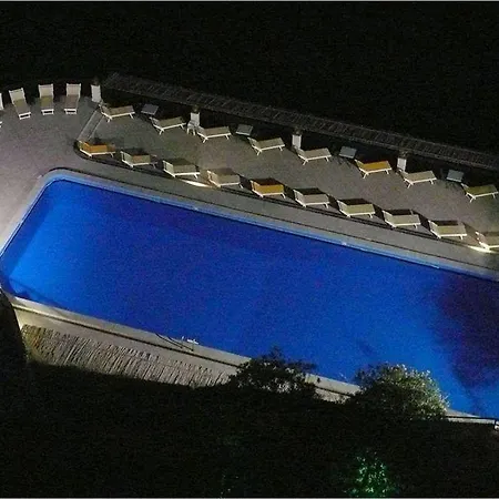 Belvedere Hotel 4*