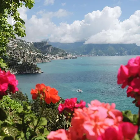 ベルヴェデーレ ホテル コンカ・デイ・マリーニ