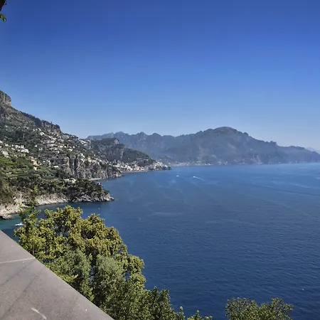 ベルヴェデーレ ホテル